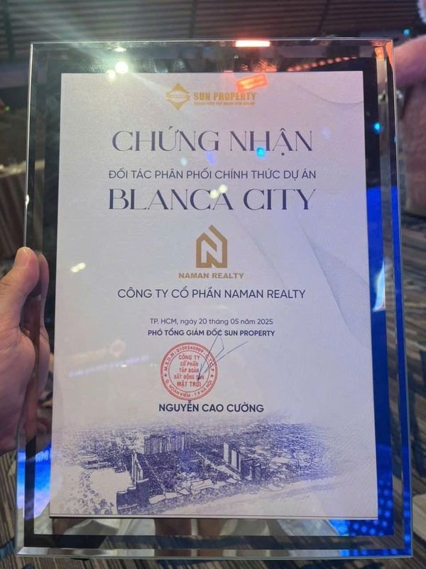 Giấy chứng nhận đối tác phân phối chính thức F1 dự án Blanca City do Sun Property cấp cho Naman Realty
