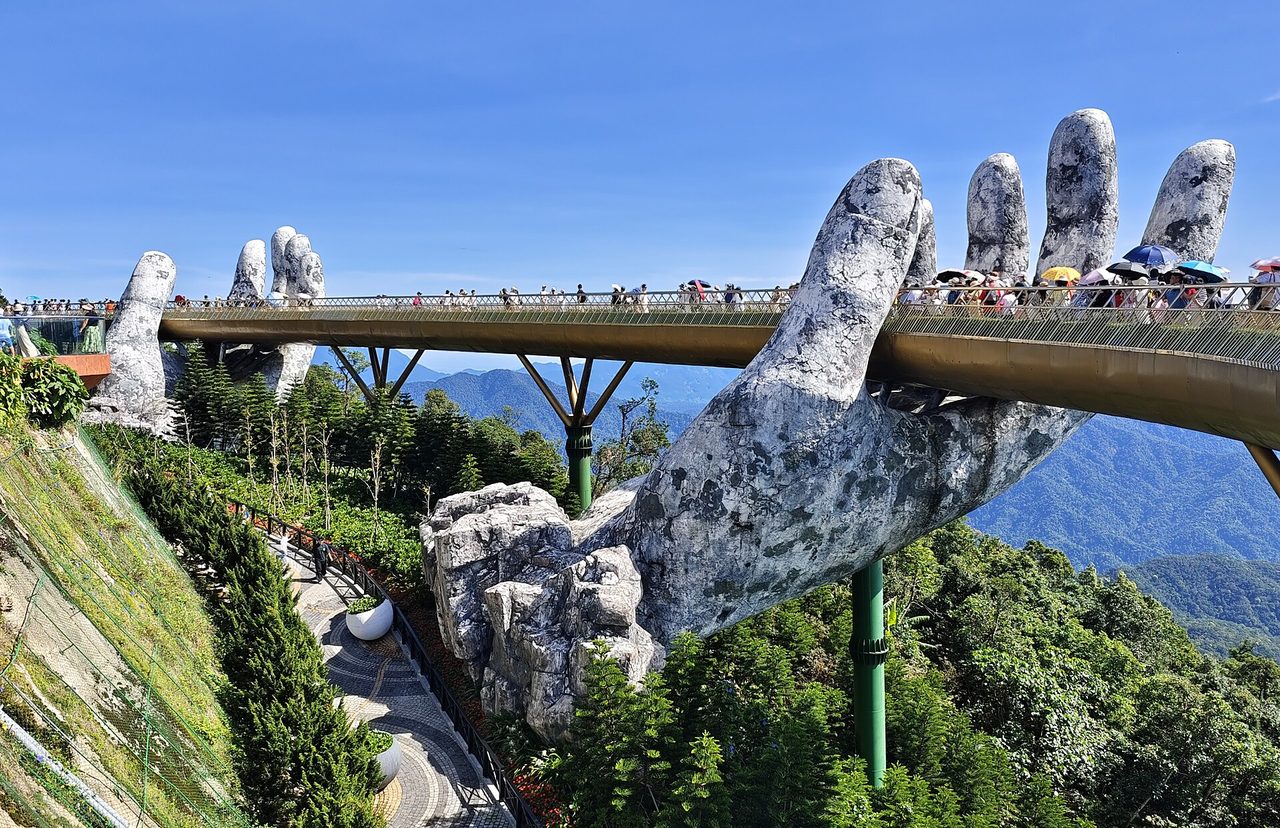 Cầu Vàng - Sun World Bà Nà Hills, Đà Nẵng
